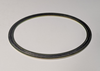 ボイラ装置向け D1000 うず巻き型ガスケット｜特殊トラック楕円・内外輪付き 加工事例 株式会社ダイコー